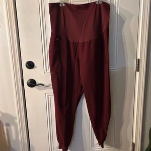 FIGS Zamora Maternity Scrub Pants Joggers Burgundy XL